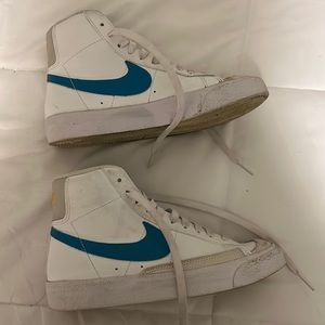 Blue Nike Blazer Mid '77 (boys grade school) Size 4Y